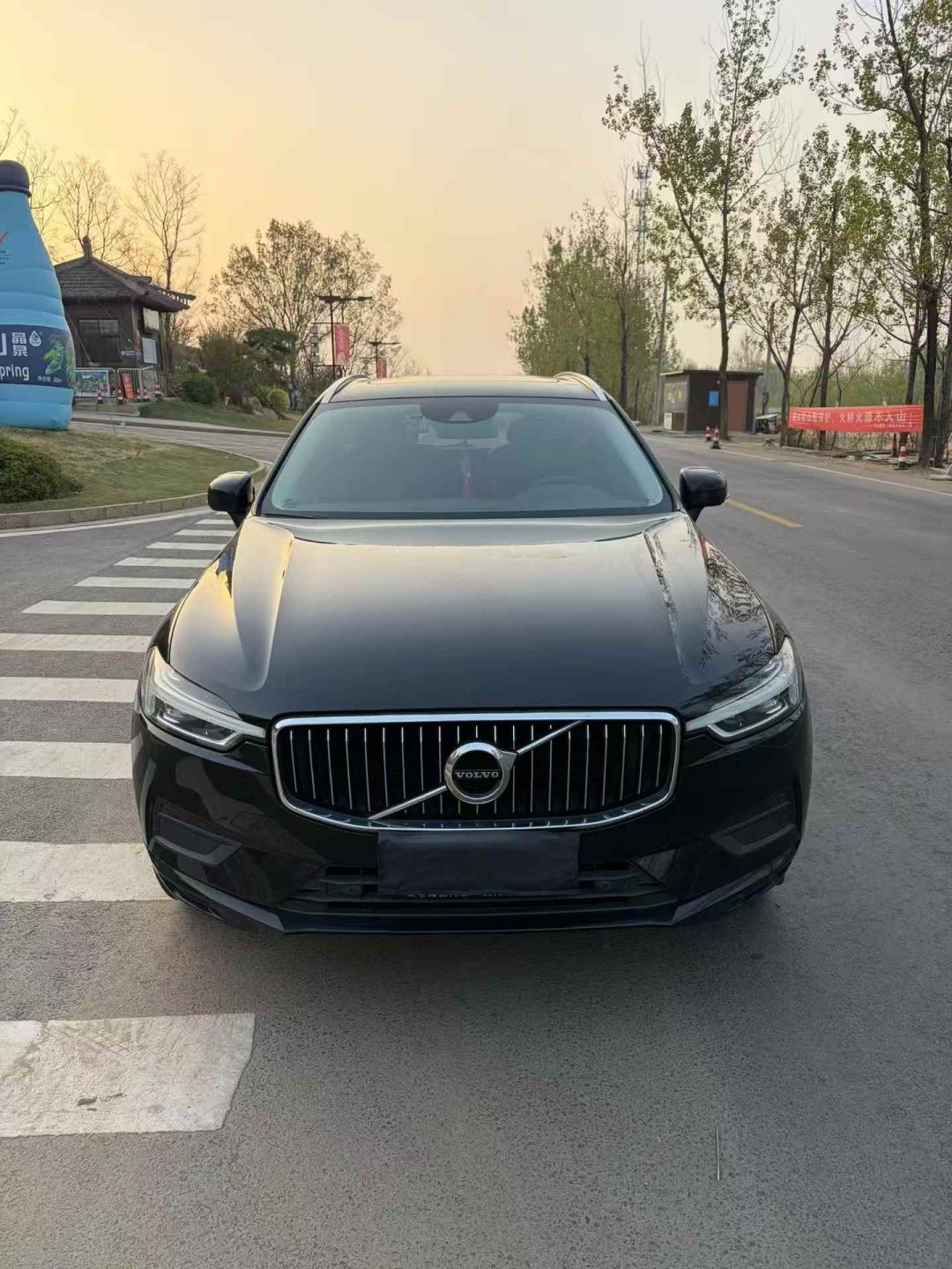 准19年沃尔沃XC60 T52.0T四驱智逸豪华版沃尔沃XC60