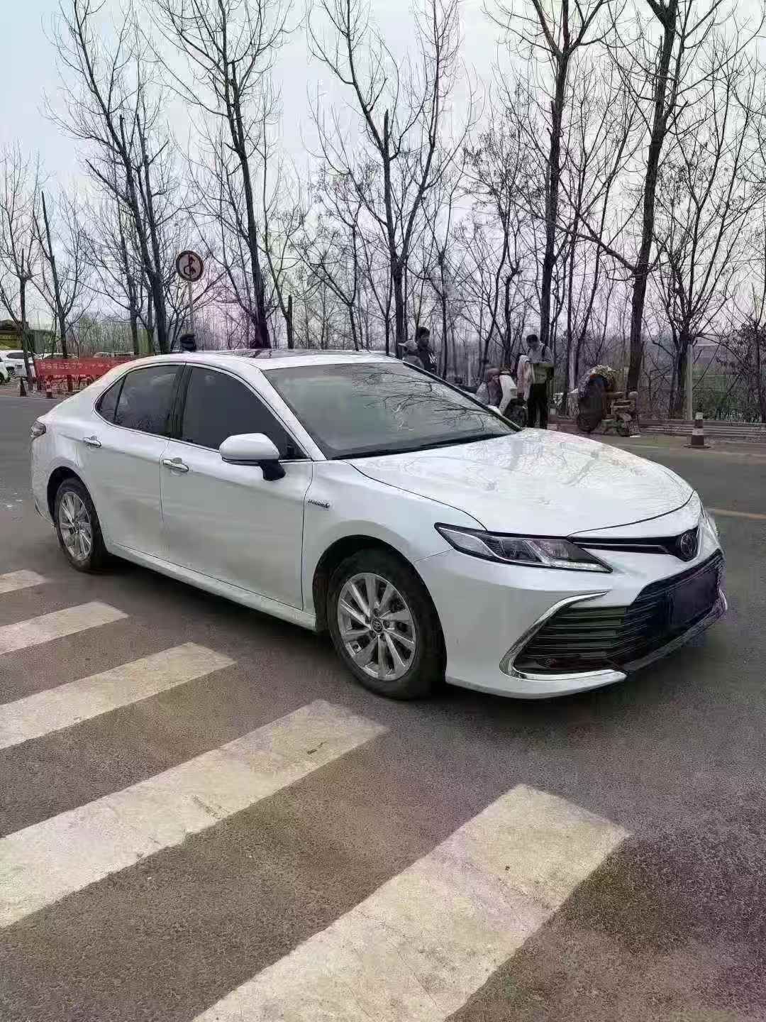 21年丰田凯美瑞2.5双擎混动版丰田 凯美瑞