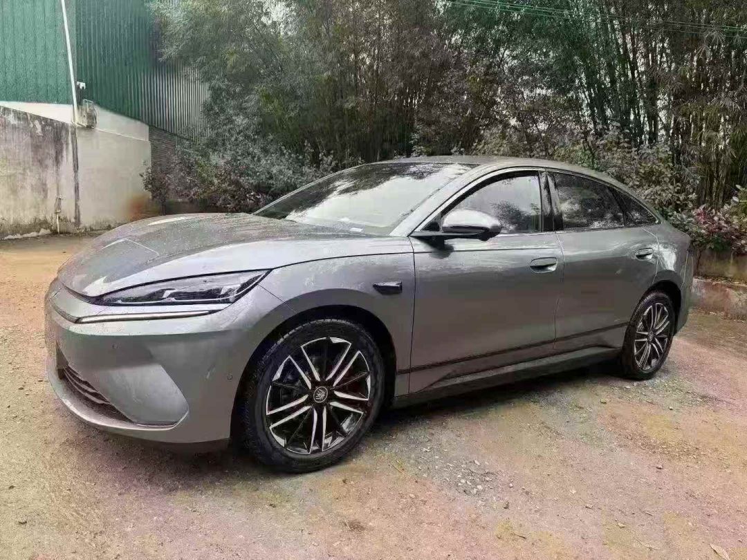 25款26年比亚迪秦L ev纯电续航545超越版比亚迪 秦