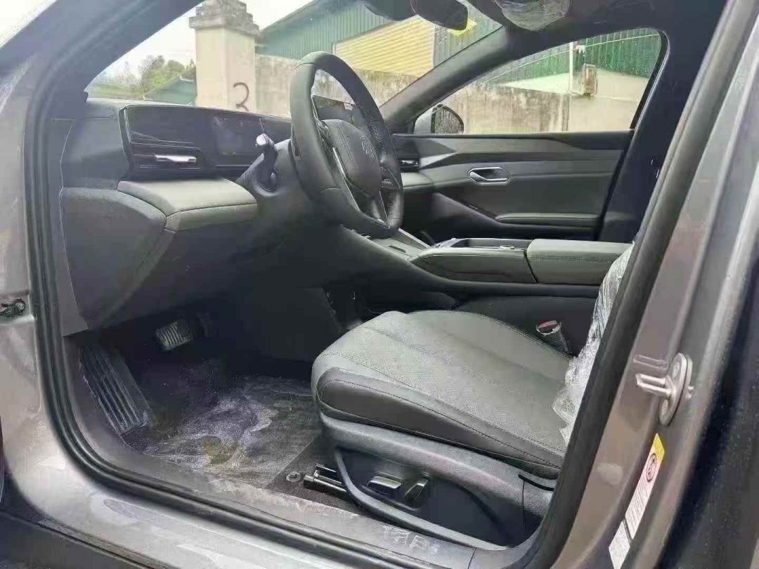 25款26年比亚迪秦L ev纯电续航545超越版比亚迪 秦